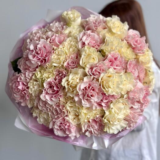 Огромный букет из 49 французских роз