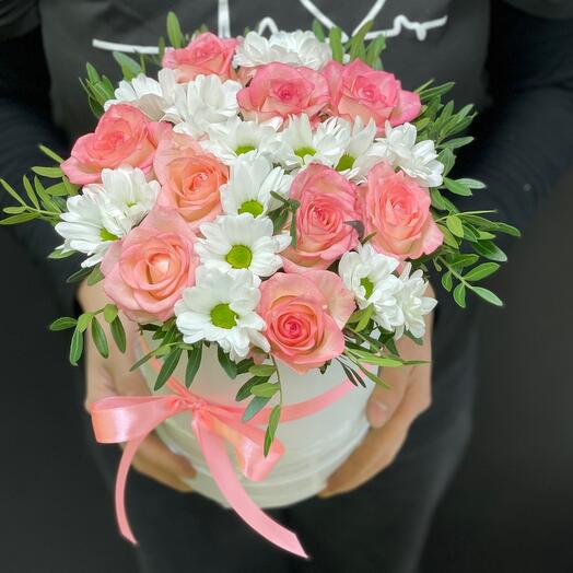 The Jumilia Rose in a box