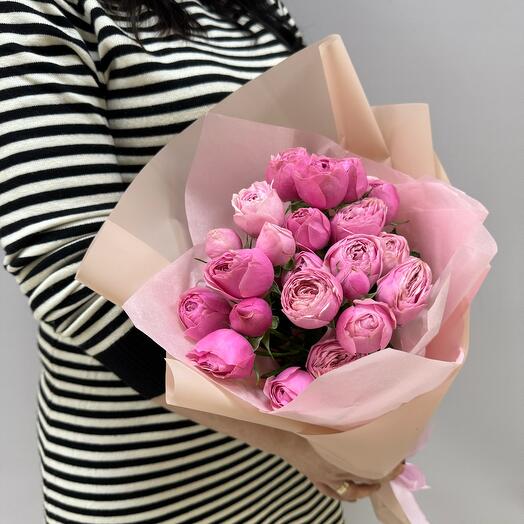 Peony-shaped roses