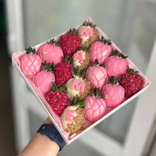 Клубника в шоколаде для мамы