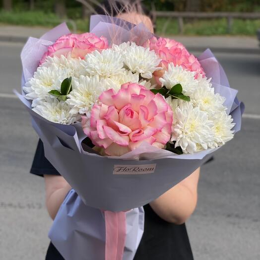Французские Розы и хризантема