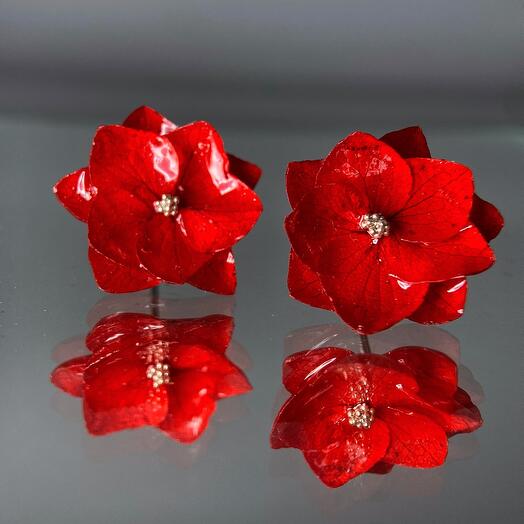 Серебряные серьги гвоздики из цветов гортензии