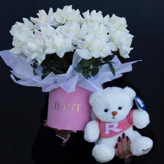 Комбо: 13 Ажурных роз в боксе + мишка 25см
