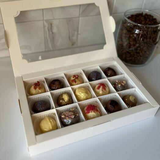 Конфеты ручной работы 15 шт