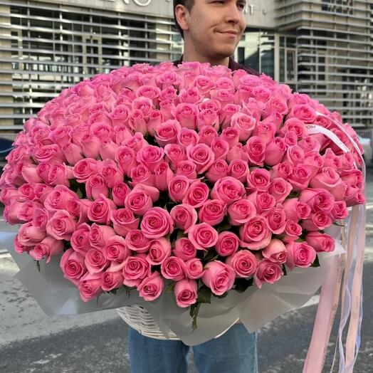 Корзина с цветами 151 роза