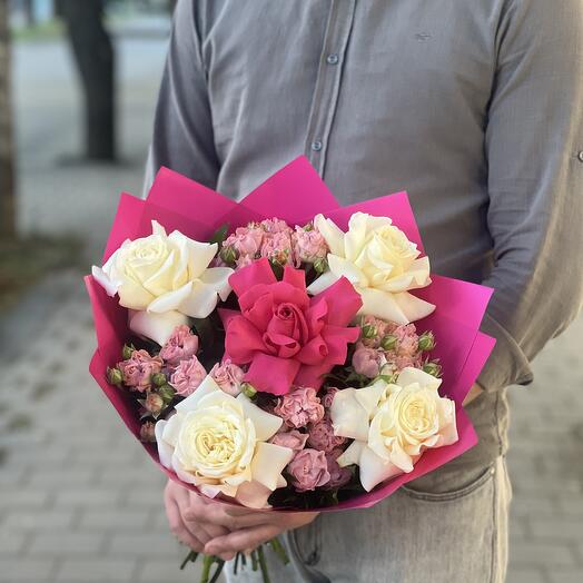 Roses and Spray Roses Bouquet N-047