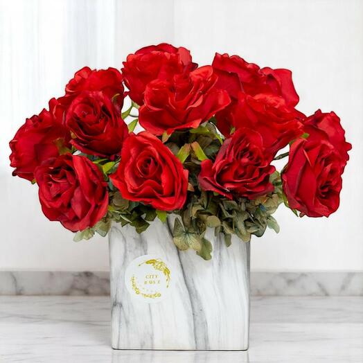 Spread Love Red Rose   Hydrangea Arrangement in Marble Vase – Romantic Flower Gift 35 cm