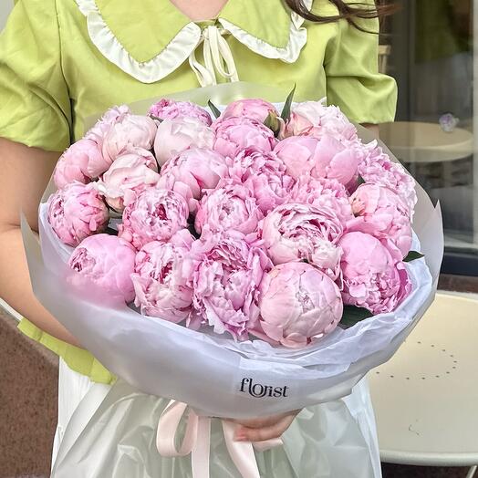 Моно букет из пионов L