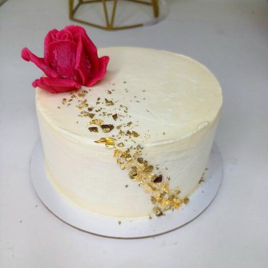 Торт с розой девушке, женщине