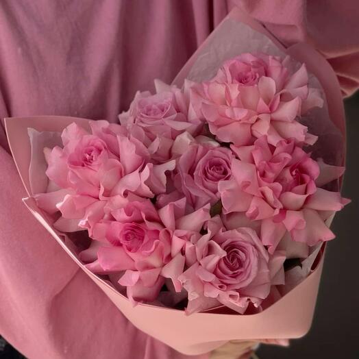 Букет из 7 французских мини роз