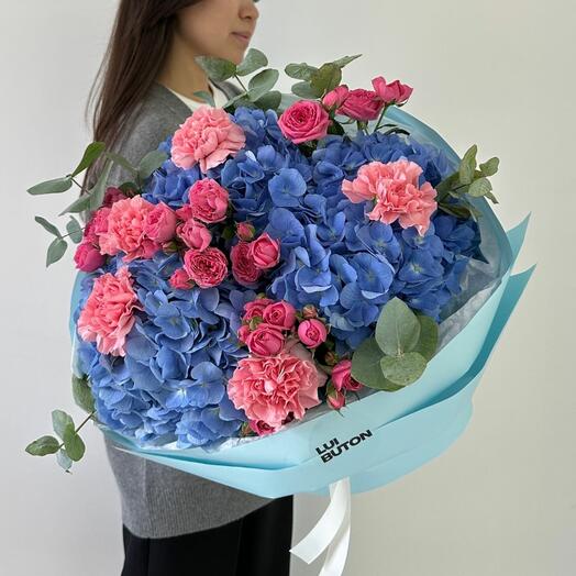 Букет "Королевские гортензии"