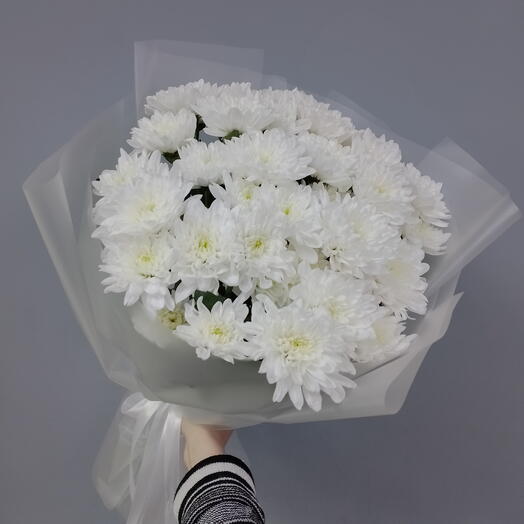 Букет из 7 кустовых хризантем
