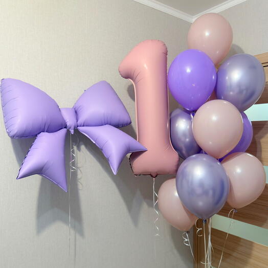 Шарики девочке на годик. Воздушные гелиевые шары на день рождения с цифрой. Шарики дочке на годик