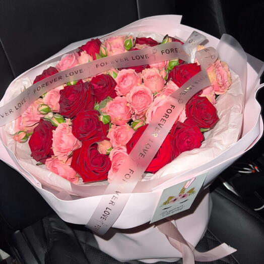 Букет красные розы 🌹