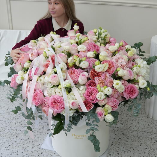 Цветы в коробке размер 3XL