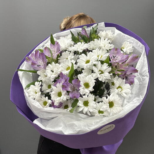 Букет ромашковый «Вспомни наше лето💜»