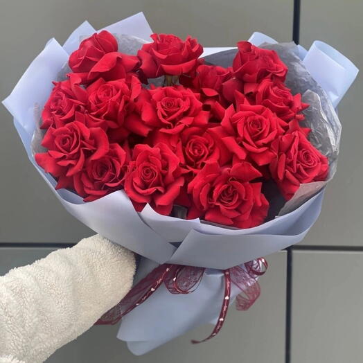 Алое облако