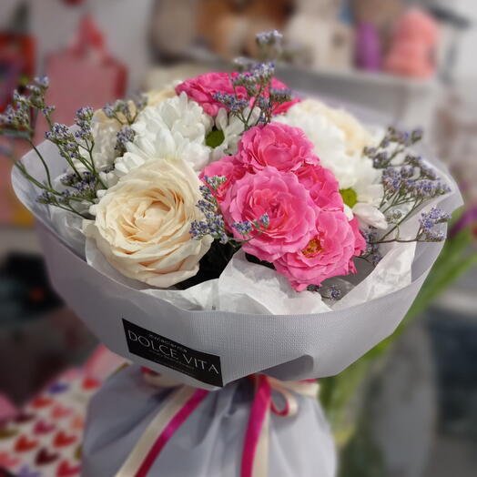 Ramo de Rosas y Crisantemos