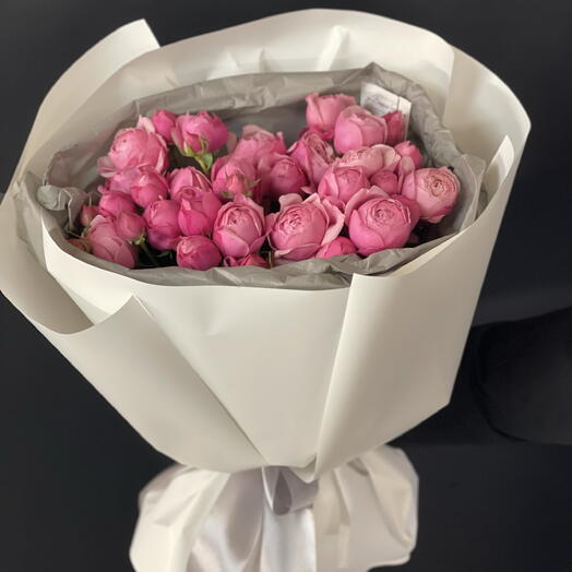 Букет Пионовидной Кустовой Розы SILVA PINK S