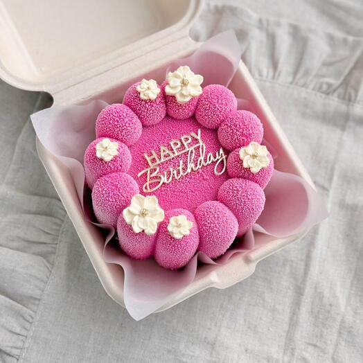 Муссовый бенто «Happy birthday» с шоколадными цветами