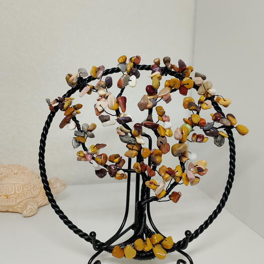 Оберег для дома на подставке из натурального камня,, яшма"