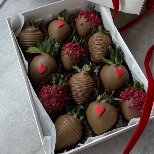 Набор клубники в бельгийском шоколаде Callebaut