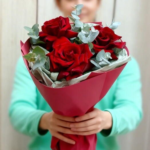 Букет из французской розы и эвкалипта Mon amour