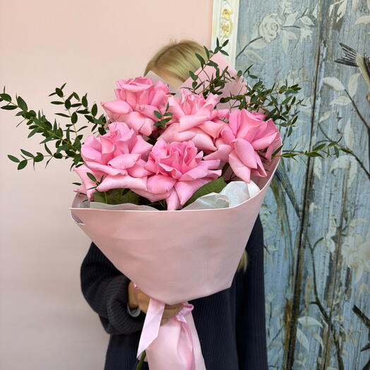 Рожок ажурных роз 5