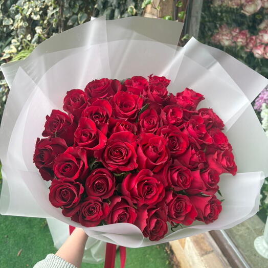 35 red rose
