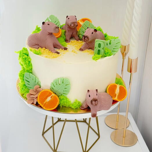 Торт с капибарами