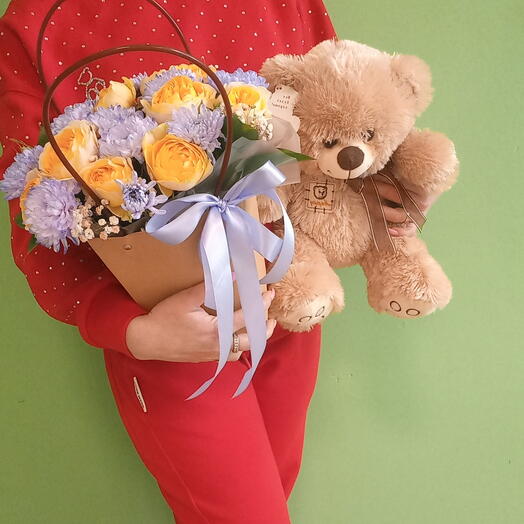 Сумочка с цветами +мишка