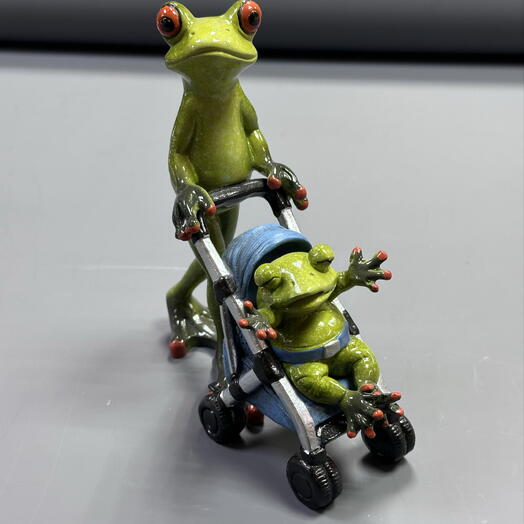 Лягушка с коляской 🐸