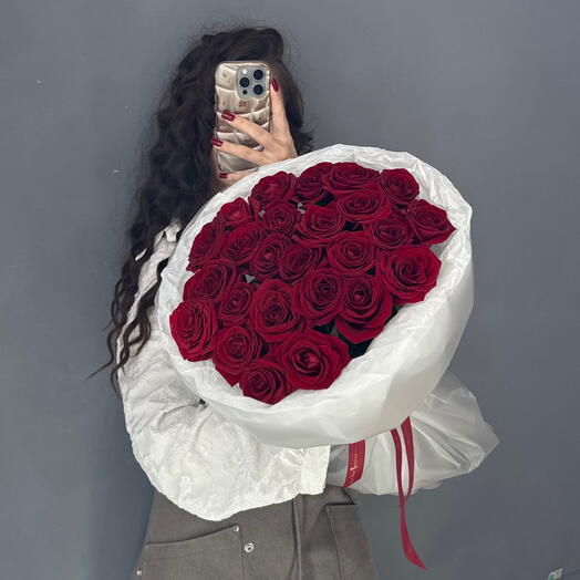Монобукет🌹 из красной розы Ред Наоми 25 шт