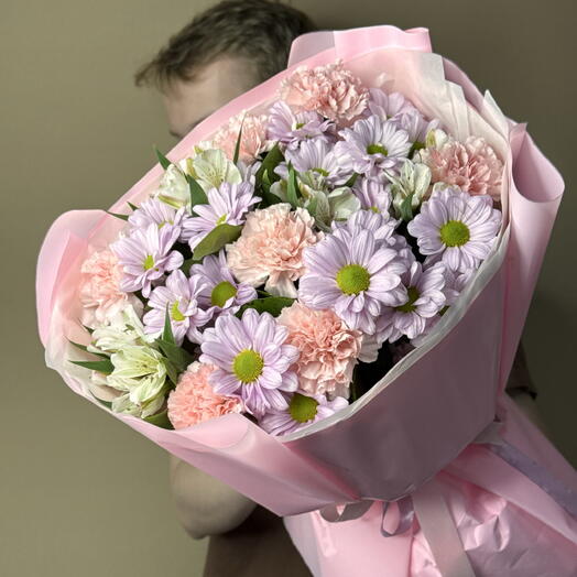 Букет из хризантем, альстромерий и диантусов 🌸
