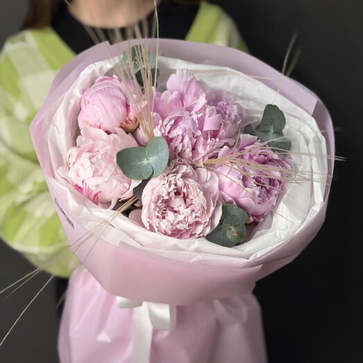 Пионы розовые с веточками эвкалипта 🌸 вау букет 💐