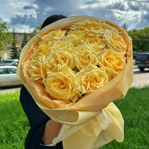 Букет из пионовидной розы, 15 шт