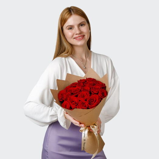 ️ Букет 19 роз Идеальное свидание