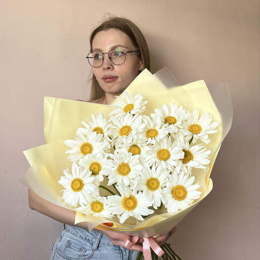 Крупные ромашки