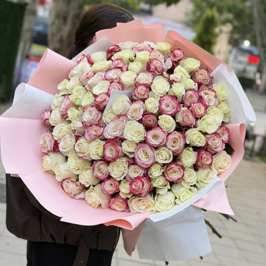 mix roses white and pink 101