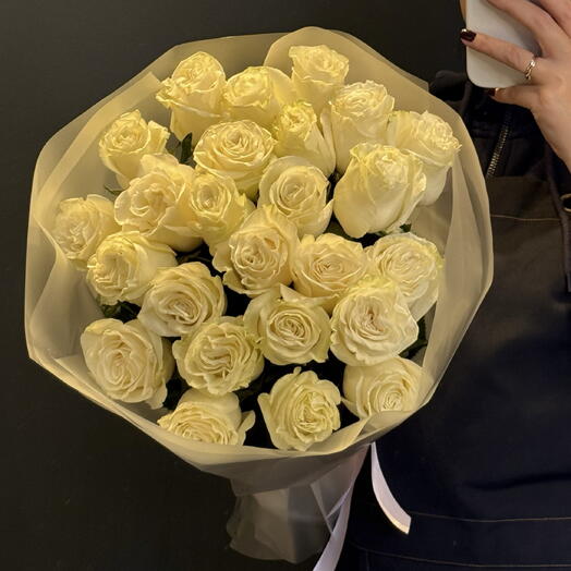 Букет из 25 роз Эквадор 🌹