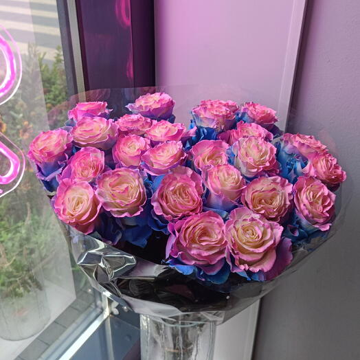 Радужная роза 😍Разноцветные розы
25 шт Букет на День Рождения 🎉