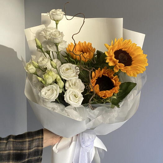 Солнечный день🌻 Букет из подсолнуха, эустомы