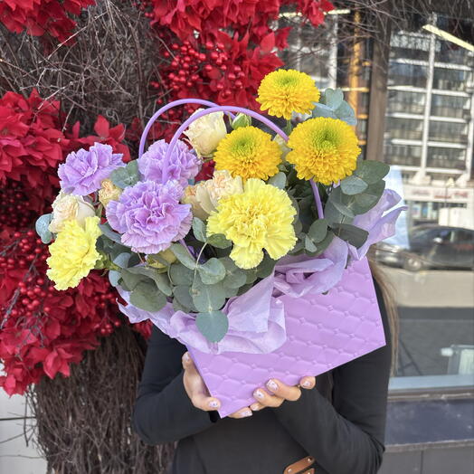 Яркое сочетание желтого и лавандового️💜