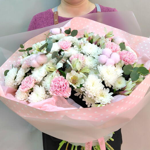 Премиум букет из хризантема и альстромерий