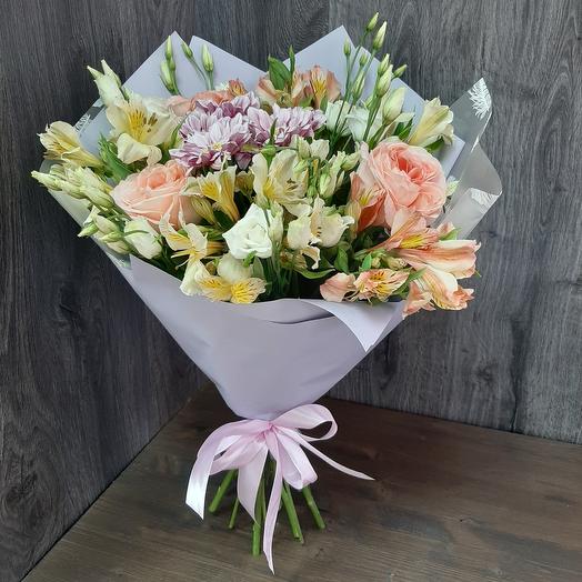 Prefab bouquet with peony rose
