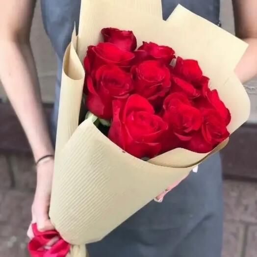 11 rosas rojas