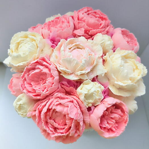 Зефірний букет асорті півоній