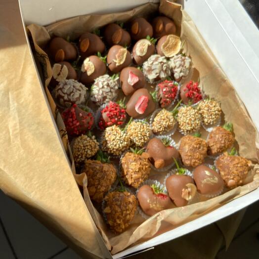 Клубника в шоколаде 36 штук