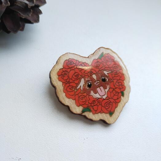 Значок "Мопс в розах"