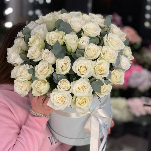 51 white roses in a box